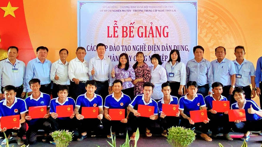 Quan tâm hơn việc phòng ngừa trẻ em nghiện ma túy